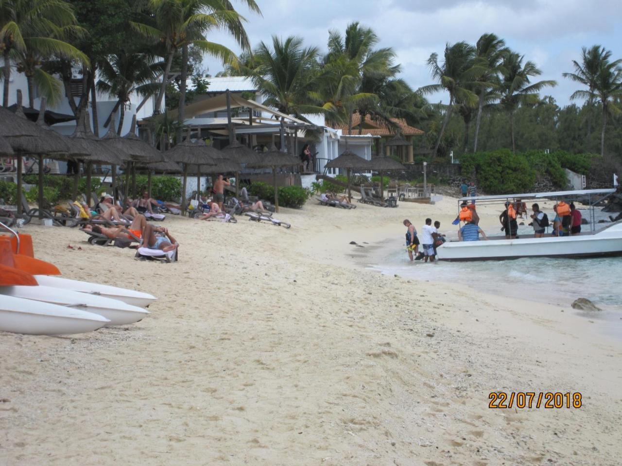 Jolie Villa Santa Avec Piscine Pointe aux Piments Exterior photo