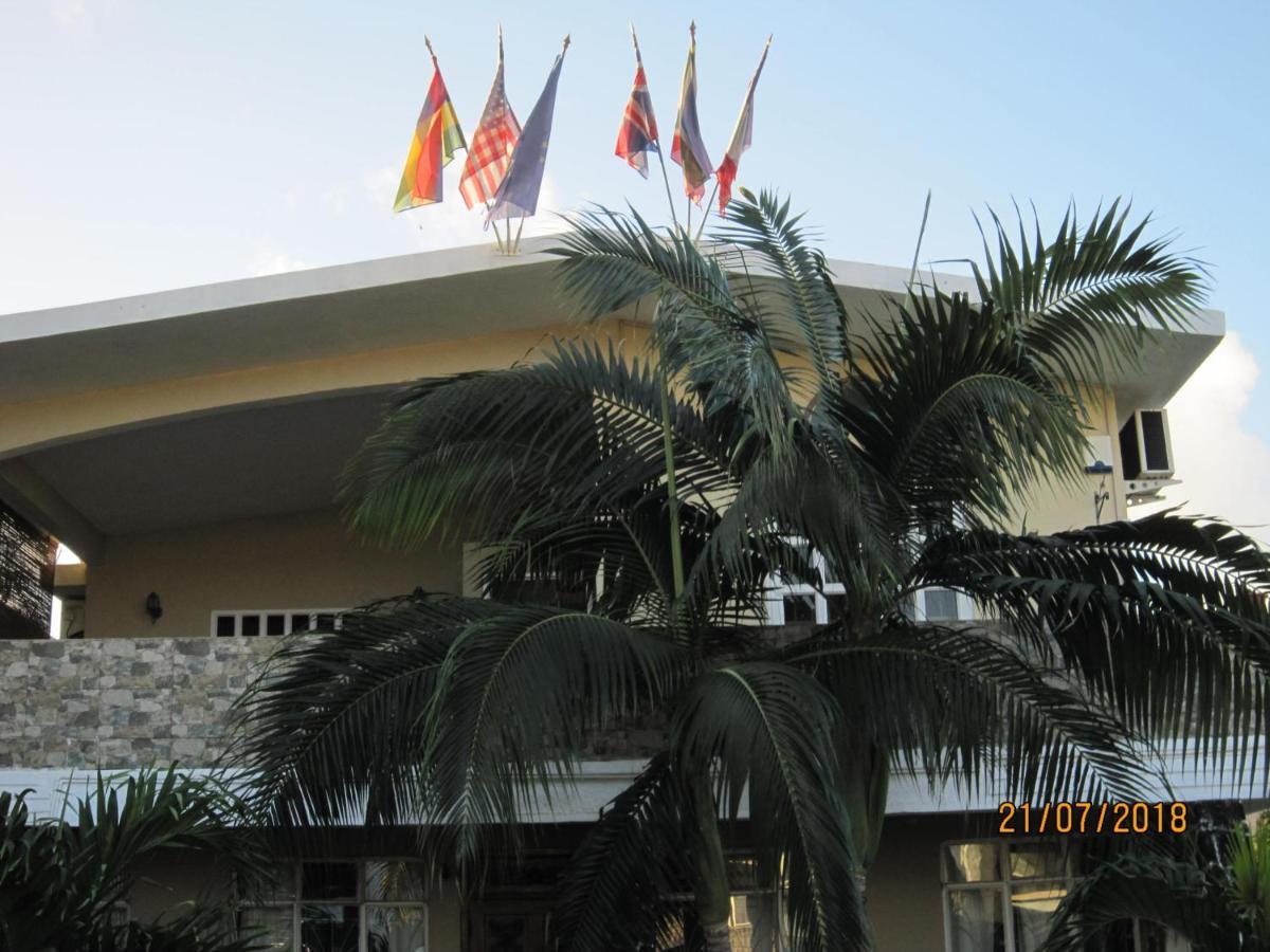 Jolie Villa Santa Avec Piscine Pointe aux Piments Exterior photo